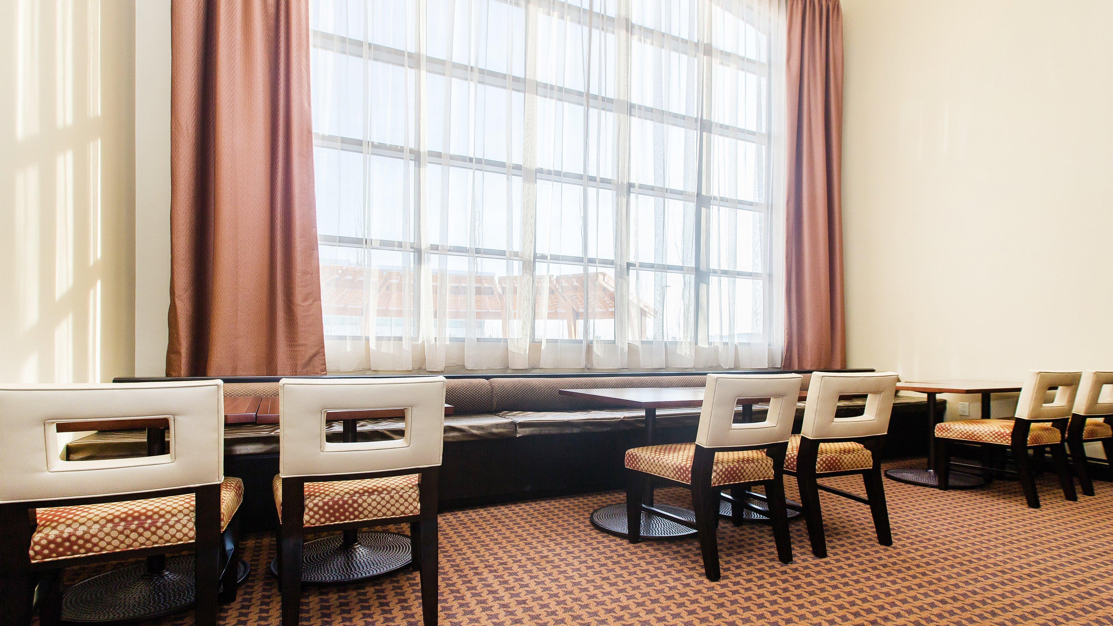 Staybridge Suites West Edmonton By Ihg Luaran gambar