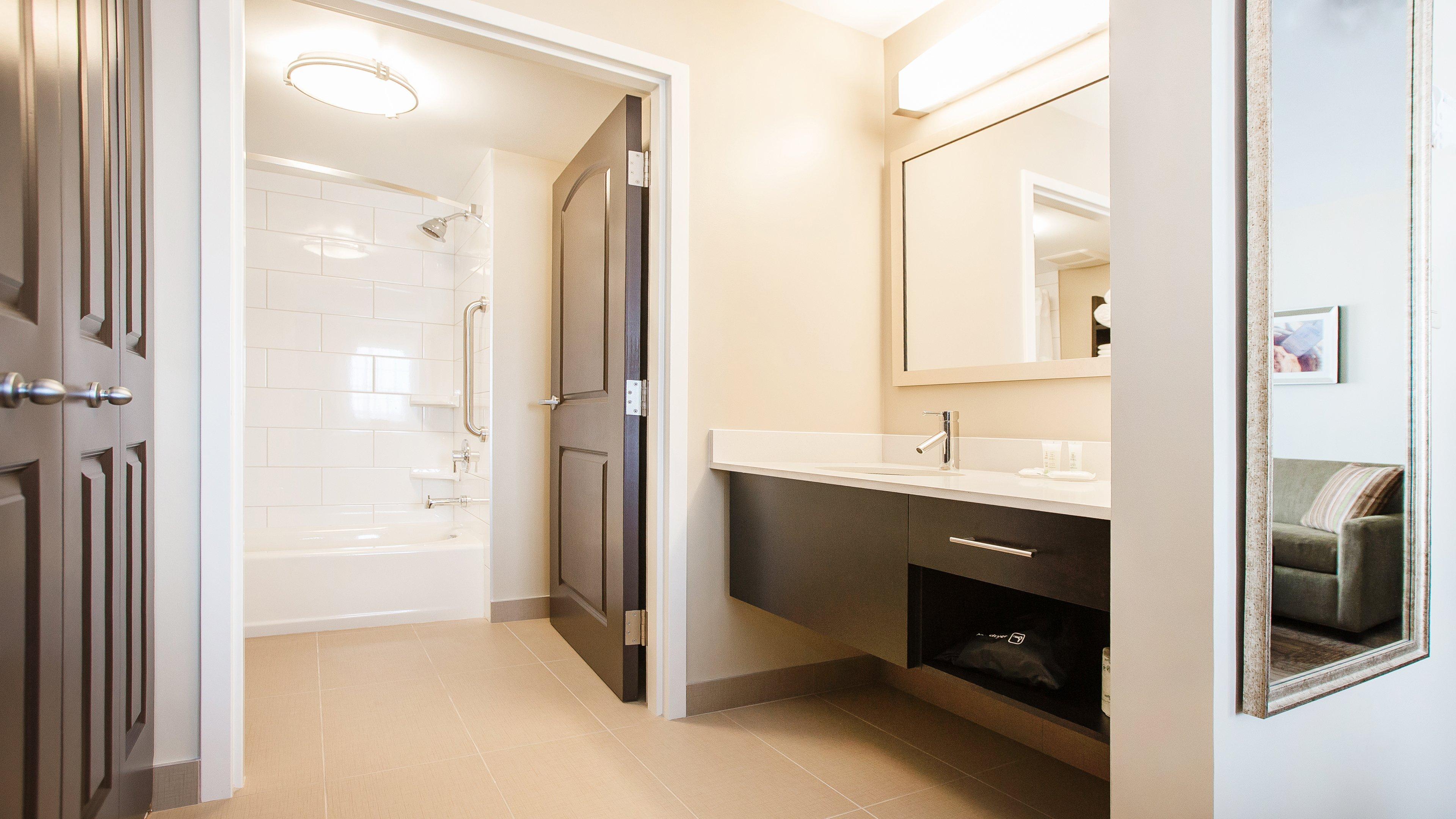 Staybridge Suites West Edmonton By Ihg Luaran gambar