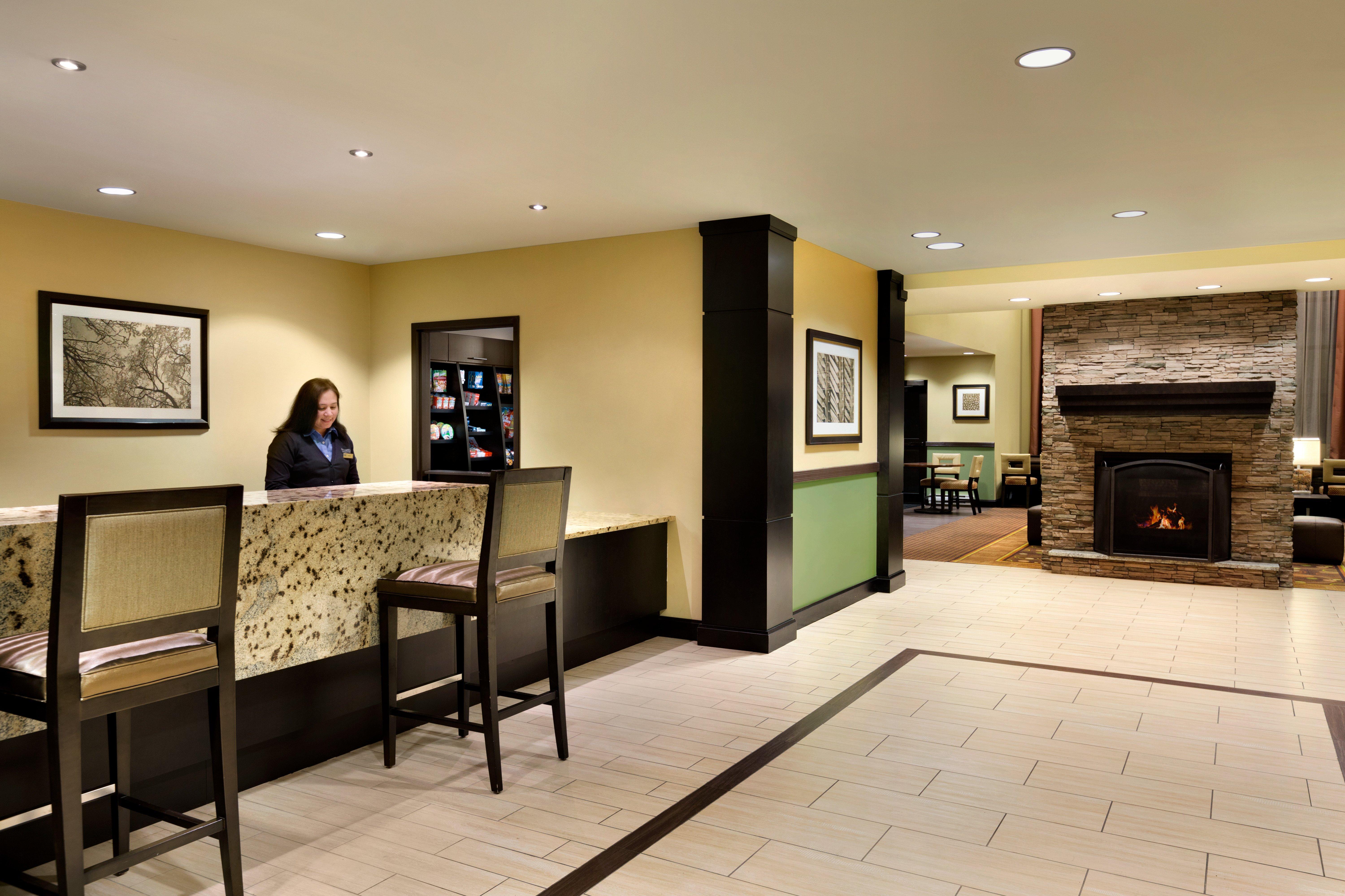 Staybridge Suites West Edmonton By Ihg Luaran gambar