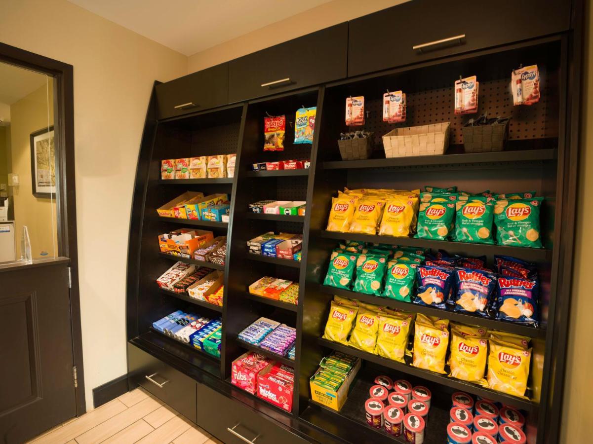 Staybridge Suites West Edmonton By Ihg Luaran gambar