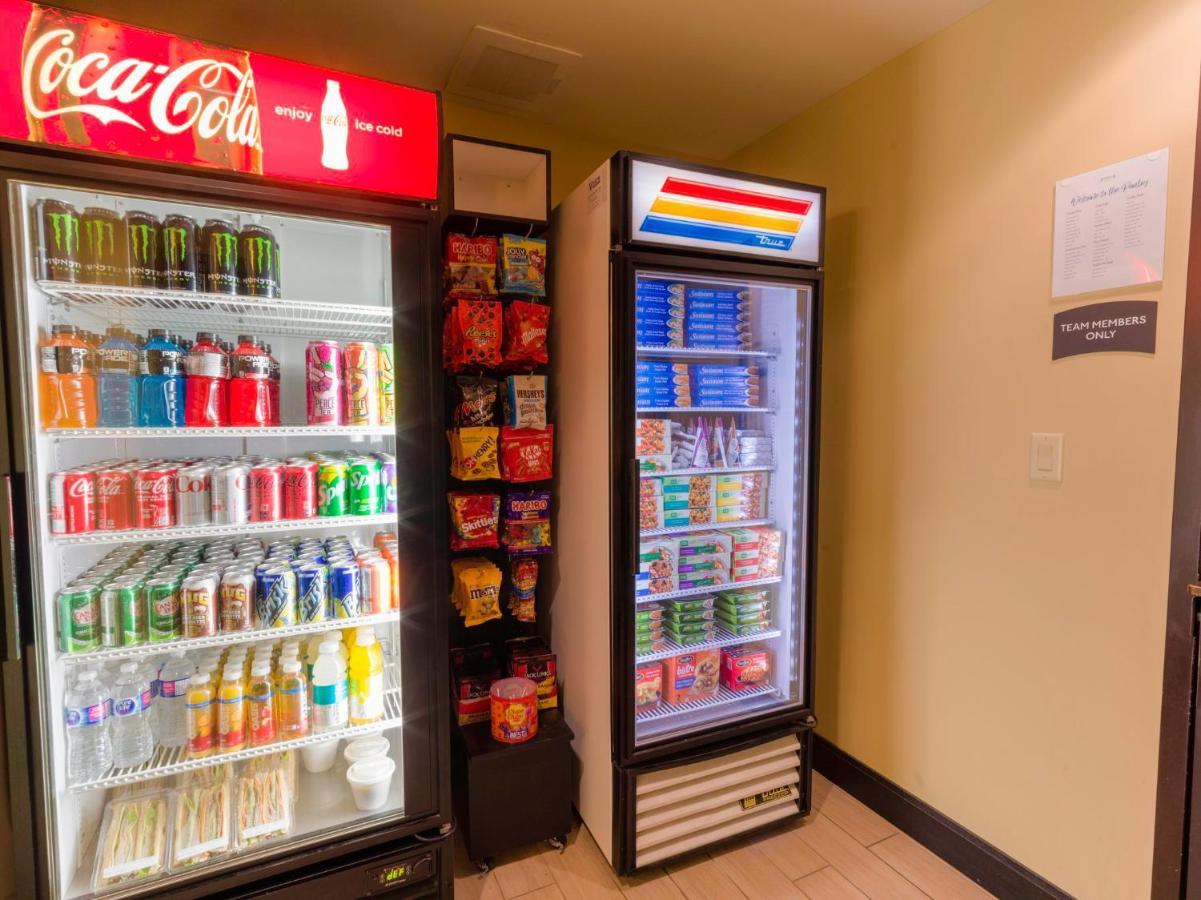 Staybridge Suites West Edmonton By Ihg Luaran gambar
