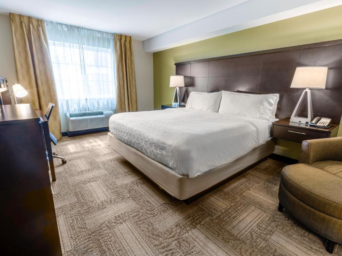 Staybridge Suites West Edmonton By Ihg Luaran gambar