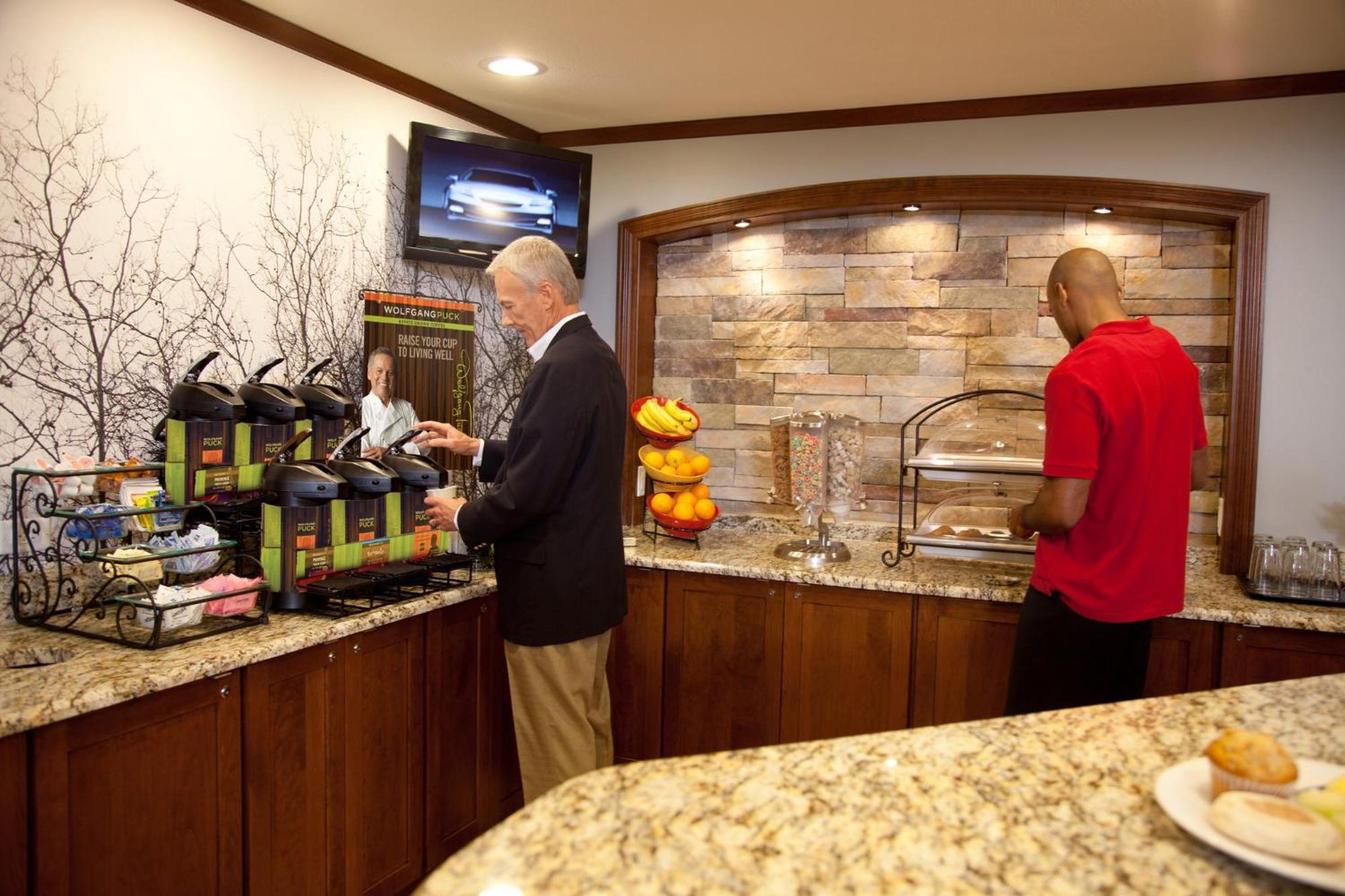 Staybridge Suites West Edmonton By Ihg Luaran gambar