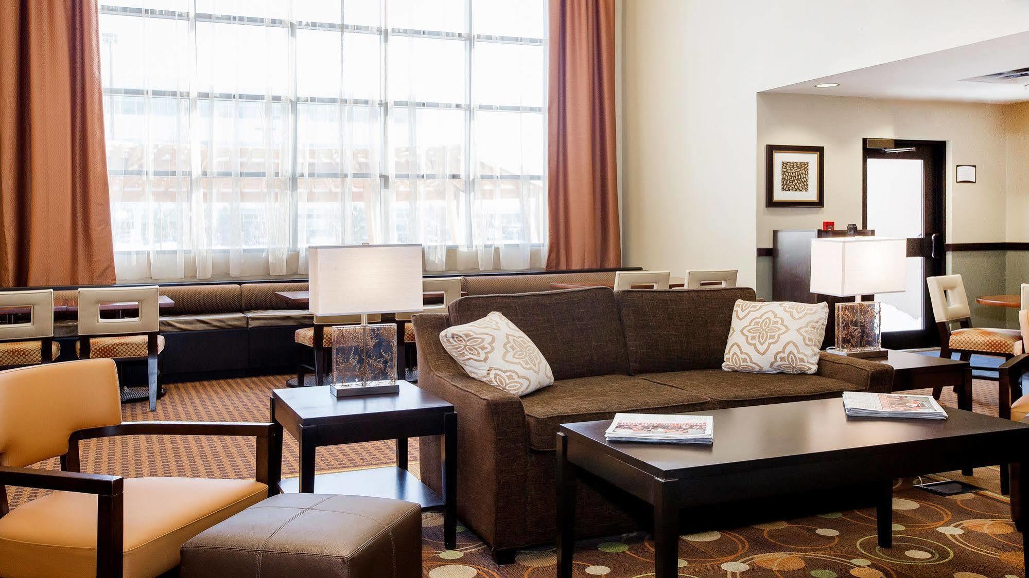 Staybridge Suites West Edmonton By Ihg Luaran gambar